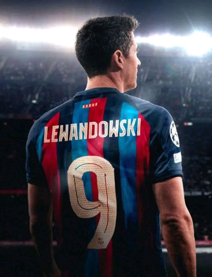 FB IMG 16579451294546980 Robert Lewandowski officially new Barcelona player